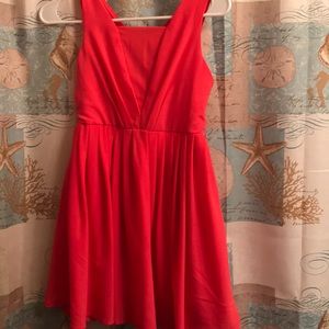 Girls Dress with bright colors . Size ten, peach